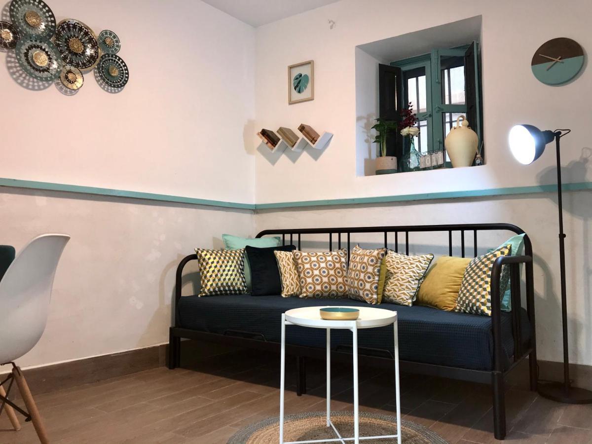 S27 Corral Del Siglo XVI Apartment Sevilla Bagian luar foto
